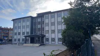 Bandırma'da okul yatırımlarında önemli adımlar: Hafsa Sultan Lisesi için yeni bina süreci başlıyor