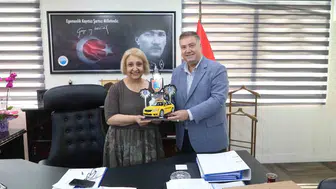 Menderes'te taksicilerden başkan vekili Şen'e hayırlı olsun ziyareti