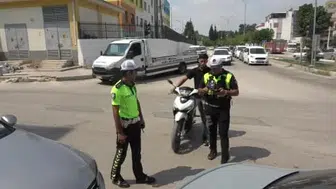 Adana'da motosiklet denetiminde ceza yağdı: 41 sürücüye 1 milyon 266 bin lira