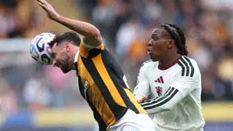 Hull City, Premier Lig'de güçlü bir başlangıç yaparak Manchester United'ı yendi
