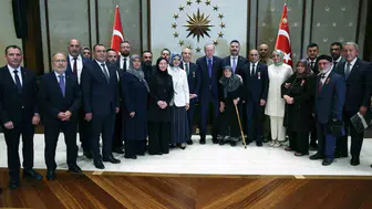 Cumhurbaşkanı Erdoğan şehit aileleri ve gazilerle buluştu: Devletin imkânlarını seferber etmeye devam edeceğiz