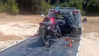 Trafik denetimini gören motosiklet sürücüsü ormanda kayboldu