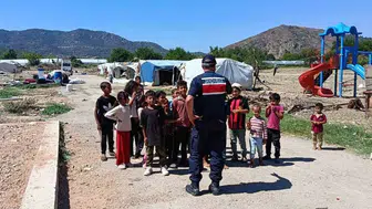 Bilecik'te mevsimlik tarım işçilerine dolandırıcılık konusunda uyarılar yapıldı
