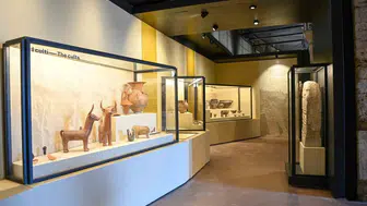 Troya ve Roma sergisi Kolezyum'da büyük ilgi gördü