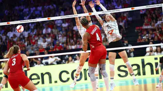 A milli kadın voleybol takımı, Avrupa şampiyonasında üçüncü galibiyetini aldı