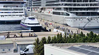 Bodrum'da iki yolcu gemisiyle bin 144 kişi karaya indi
