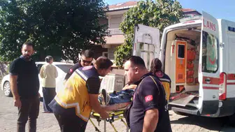 Muratlı'da motosiklet ve otomobil çarpıştı: Sürücü hastaneye kaldırıldı