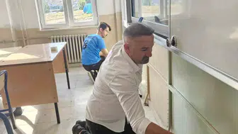 Eğitimciler köy okulunu yeni dönem için hazırladı
