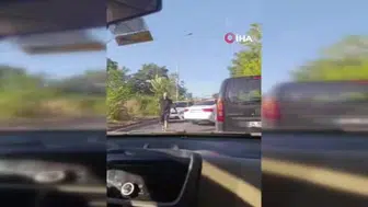 Esenyurt'ta trafikte gerginlik: sürücüye bıçakla saldıran zanlı yakalandı
