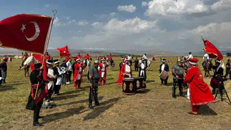 Ağrı'da mahalli at yarışları 4 yıl aradan sonra yeniden yapıldı