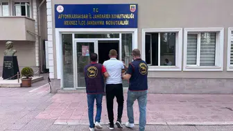 20 yıl hapis cezasıyla aranan şahıs jandarma tarafından yakalandı