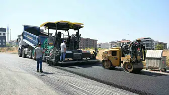 Ergenekon Mahallesi'nde yol yenileme çalışmaları hızla devam ediyor