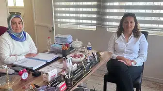Burhaniye'de sağlık müdürü muhtarlığı ziyaret etti ve sağlık taleplerini dinledi