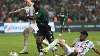 Kocaelispor, Amed Sportif’i 2-0 mağlup ederek galibiyetle tanıştı