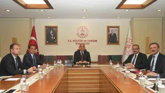 Karahantepe ve Sayburç'ta tarihin izleri gün yüzüne çıkıyor