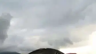 Esenköy'de martılarla balıkçının dostluğu göz kamaştırdı