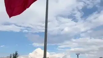 Erzurum'da bayrak sevgisi bir araya getirdi: Hastane bahçesinde duygusal anlar yaşandı