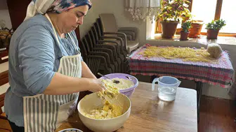 Buldan kadınları kış gıda hazırlıklarıyla geleneksel lezzetleri koruyor