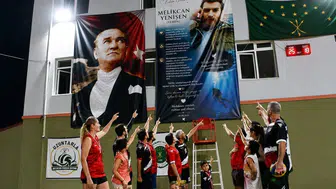 Bu yılki voleybol turnuvası Melikcan Yenişen anısına gerçekleştirildi