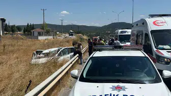 Tavşanlı’da kontrolden çıkan otomobilin kazası: Aileden 4 yaralı