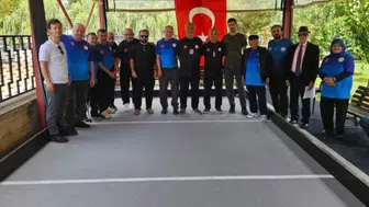 Bilecik huzurevi sakinleri bocce müsabakasında galip geldi