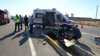 Karaman'da feci kaza: U dönüşü yapan otomobile çarpan araç 6 kişiyi yaraladı