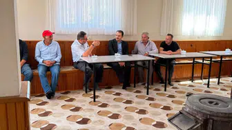 Demirözü'nde kaymakamdan köy gezileri: vatandaşların talepleri dinlendi