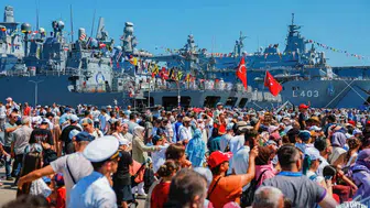TEKNOFEST Mavi Vatan'da hava araçlarının gösterisi büyük ilgi gördü