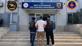 Antalya'da jandarma dedektifleri bir ayda bin 331 aranan kişiyi yakaladı