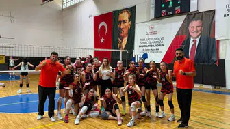 Kayseri kız voleybol takımı, Anadolu yıldızlar liginde Türkiye üçüncüsü oldu
