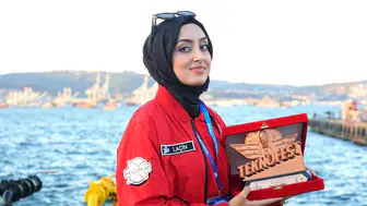 Edebiyat alanında başarıyı elde etti: MCBÜ'lü öğrencinin ödülü