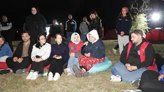 Kütahya Valisi Işın, Dumlupınar'da gençlerle zafer coşkusunu paylaştı