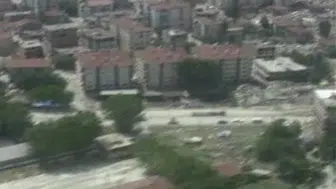 17 Ağustos depreminin unutulmaz anları yeni arşiv görüntüleriyle yeniden gün yüzüne çıktı