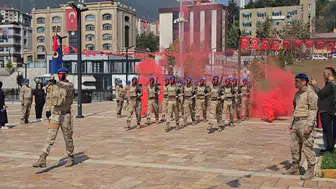 Karabük’te 30 Ağustos Zafer Bayramı coşkusu: Komandolar göz doldurdu