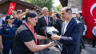 Başkan Tugay, şehit aileleri ve gazilerle bir araya geldi