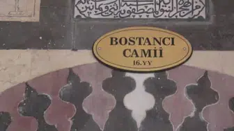 Bostancı Camii, deprem sonrası yapılan restorasyonla yeniden ibadete açıldı