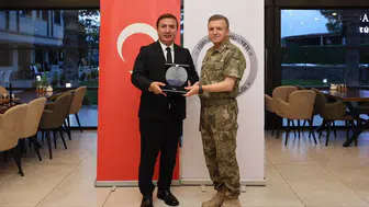 Erzincan'da 3. Ordu ve İl Jandarma Komutanlarına veda programı