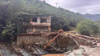 Giresun'da sel felaketi: İki kişi kayboldu, arama çalışmaları sürüyor