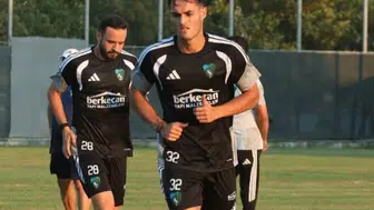 Kocaelispor, genç yeteneklerle kadrosunu güçlendiriyor