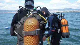 Marmara Depremi'nin ardından 27 yıl: Su altındaki kayıplar hala görünüyor
