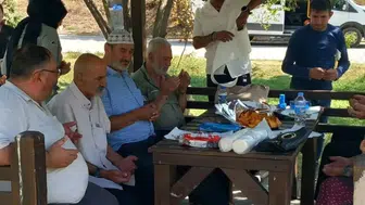 Kemah'ta huzurevi sakinlerine mevlid-i nebi haftası jesti