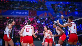 A milli kadın voleybol takımı ev sahibi olarak şampiyonada sahne alıyor