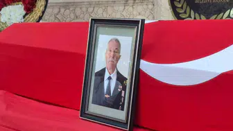Kıbrıs gazisi hayrettin elik, didim’de askeri törenle son yolculuğuna uğurlandı