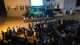 Düzce'de yerel halkla buluşan başkan özlü, geleceği geçmişle birleştiriyor