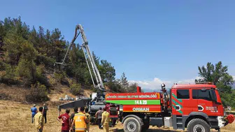 Bolu'da otluk alanda çıkan yangın ormanlık alana ulaşmadan kontrol altına alındı
