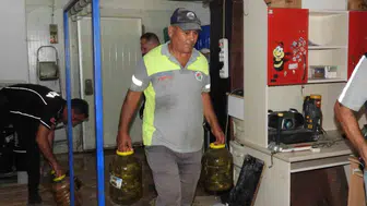 Antalya'da sağlık riski yaratan gıda ürünlerine el konuldu