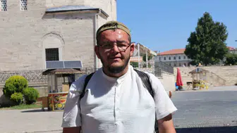 Kabe'ye yürüyerek ilahi aşkla yola çıkan İbrahim Çakır, Sivas’a ulaştı