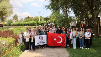 Denizli'deki kadınlar gezi programıyla yeni ufuklar keşfediyor
