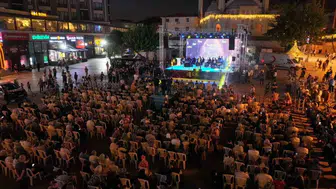 Esenler’de düzenlenen mevlit programı, Peygamber sevgisini pekiştirdi