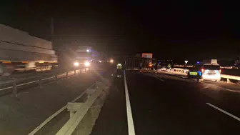 Bilecik'te karavan devrildi: yaralı sürücü hastaneye kaldırıldı